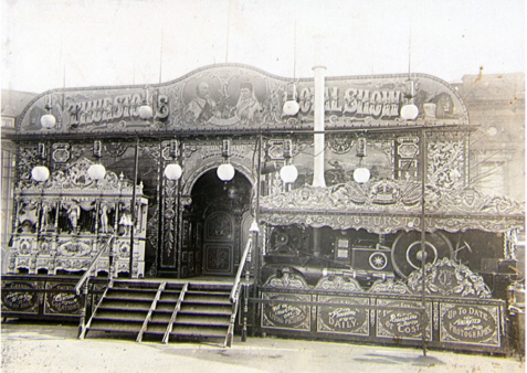 Thurston’s Royal Bioscope show circa 1903. Photo reproduced with permission of the National Fairground Archive, University of Sheffield.